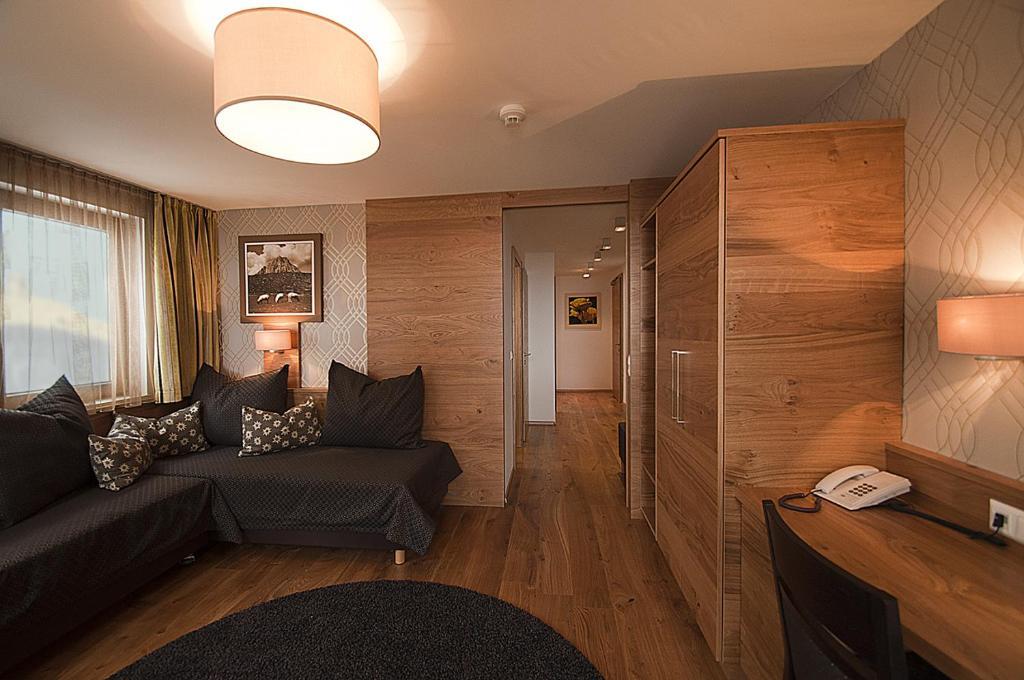 Hotel Rettenberg Kolsass Room photo